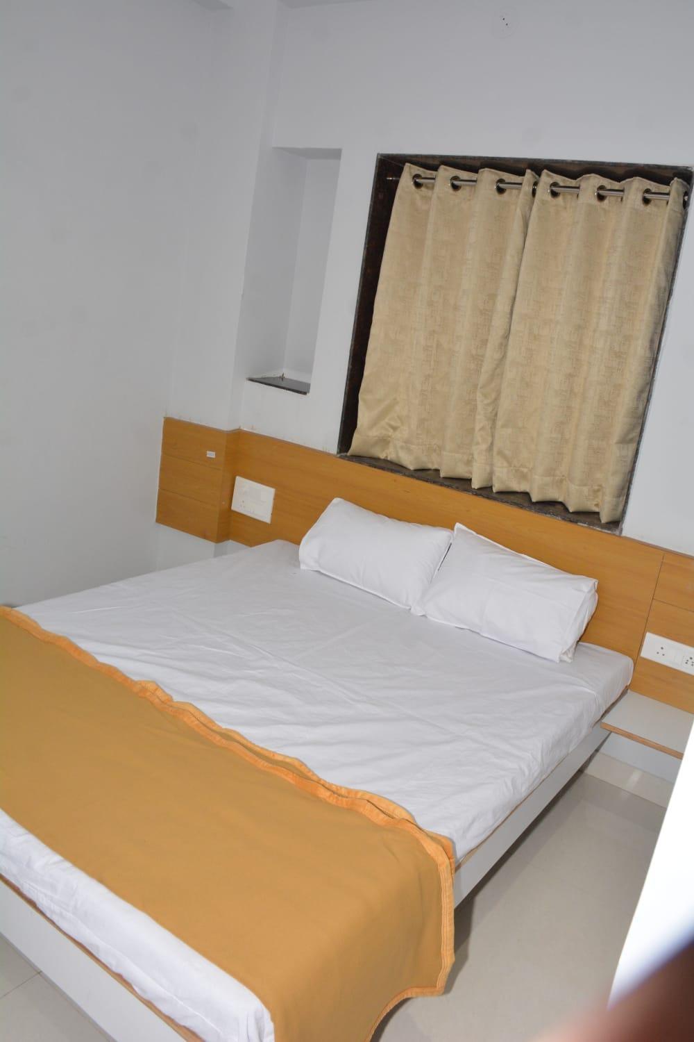 Vivanta Inn Lodge, Solapur Zewnętrze zdjęcie